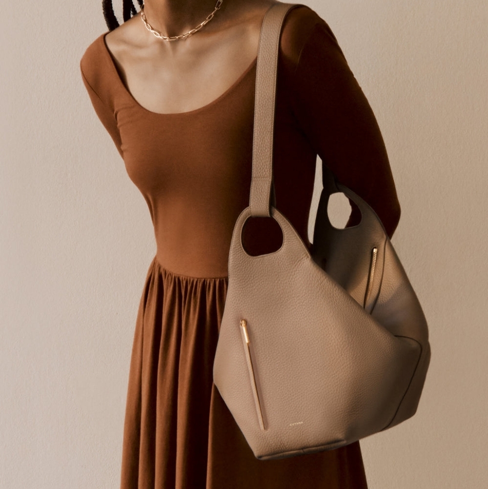 Cuyana Paloma Bag in Cappuccino NWT - Picture 2 of 11